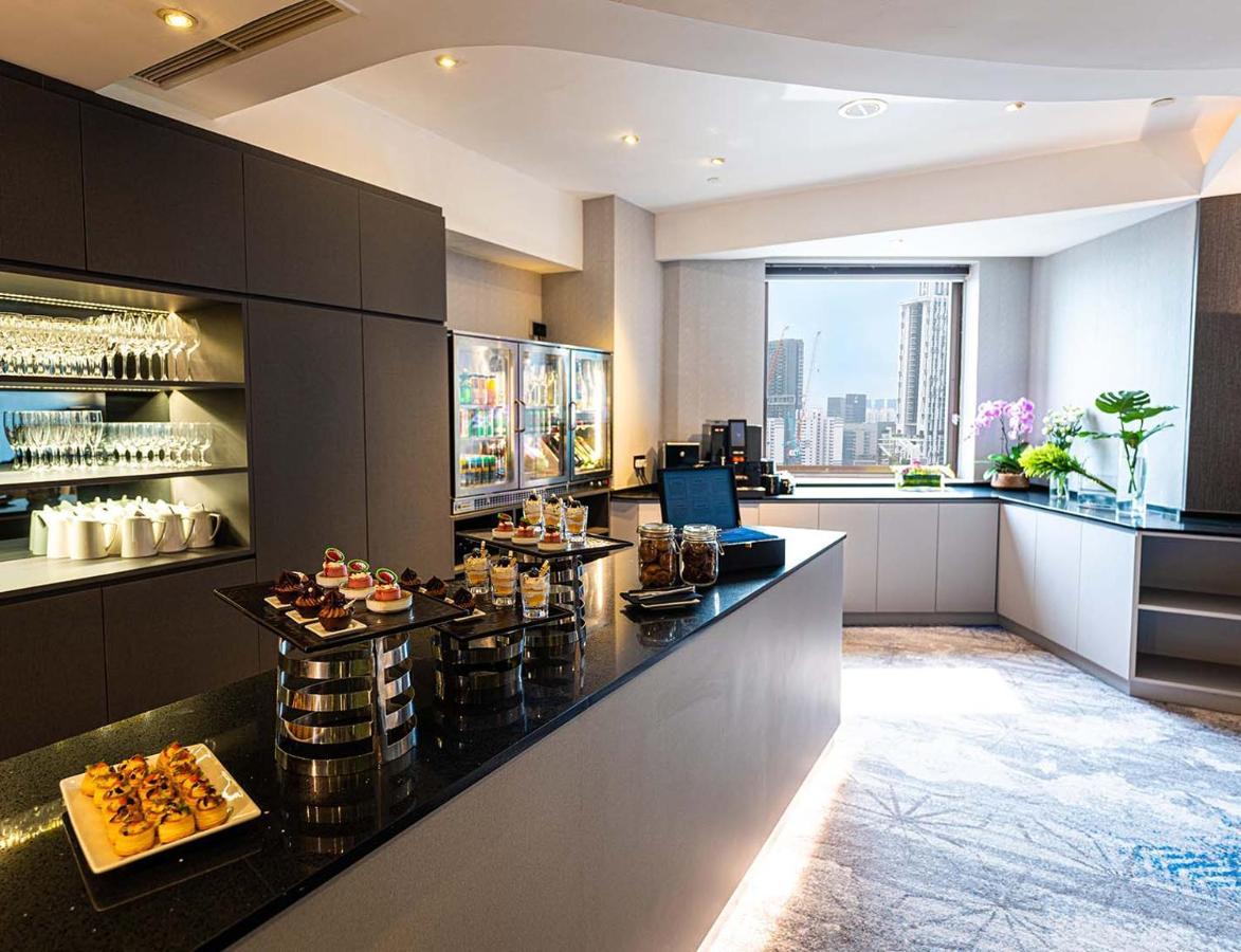 M Centre Khách sạn 5*