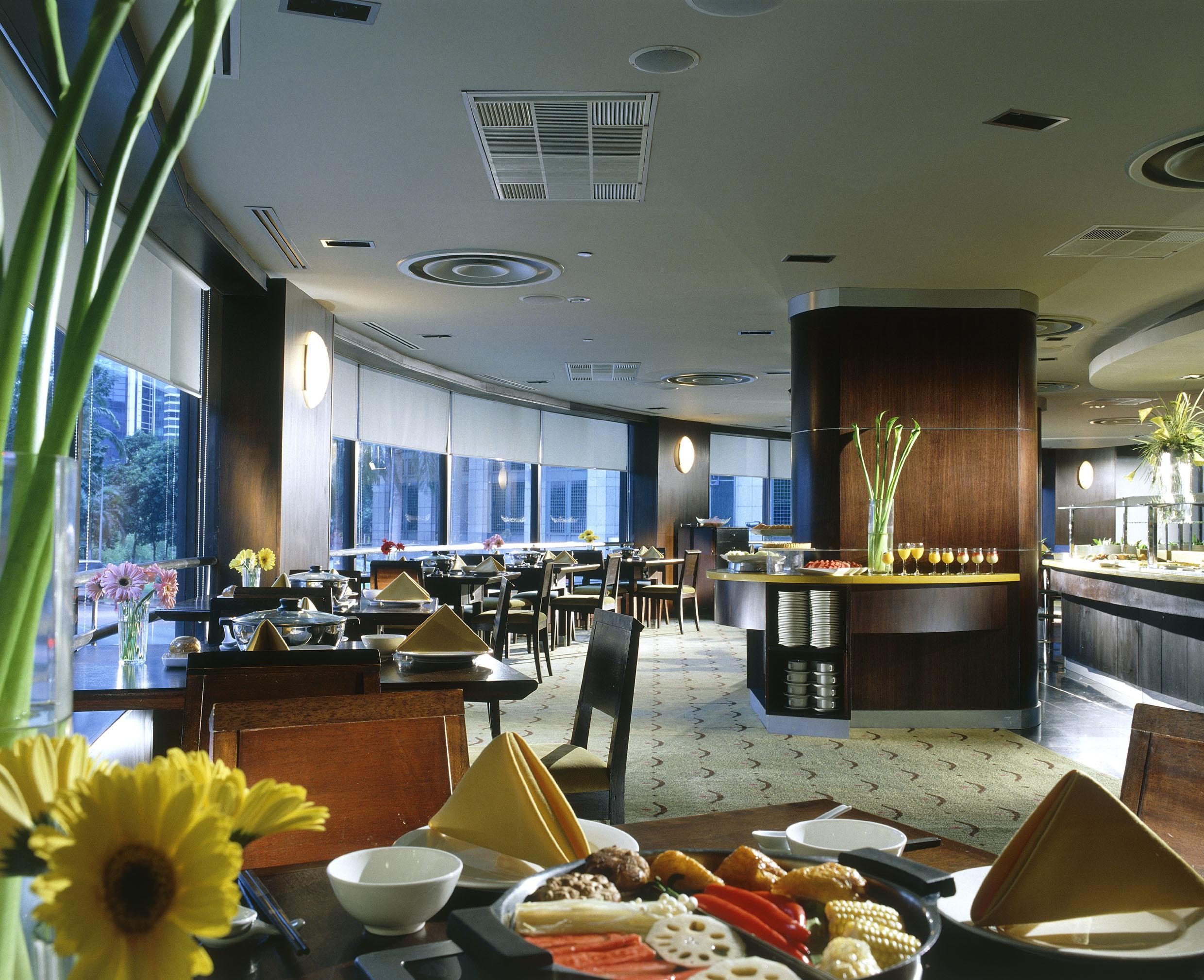 M Hotel 5*