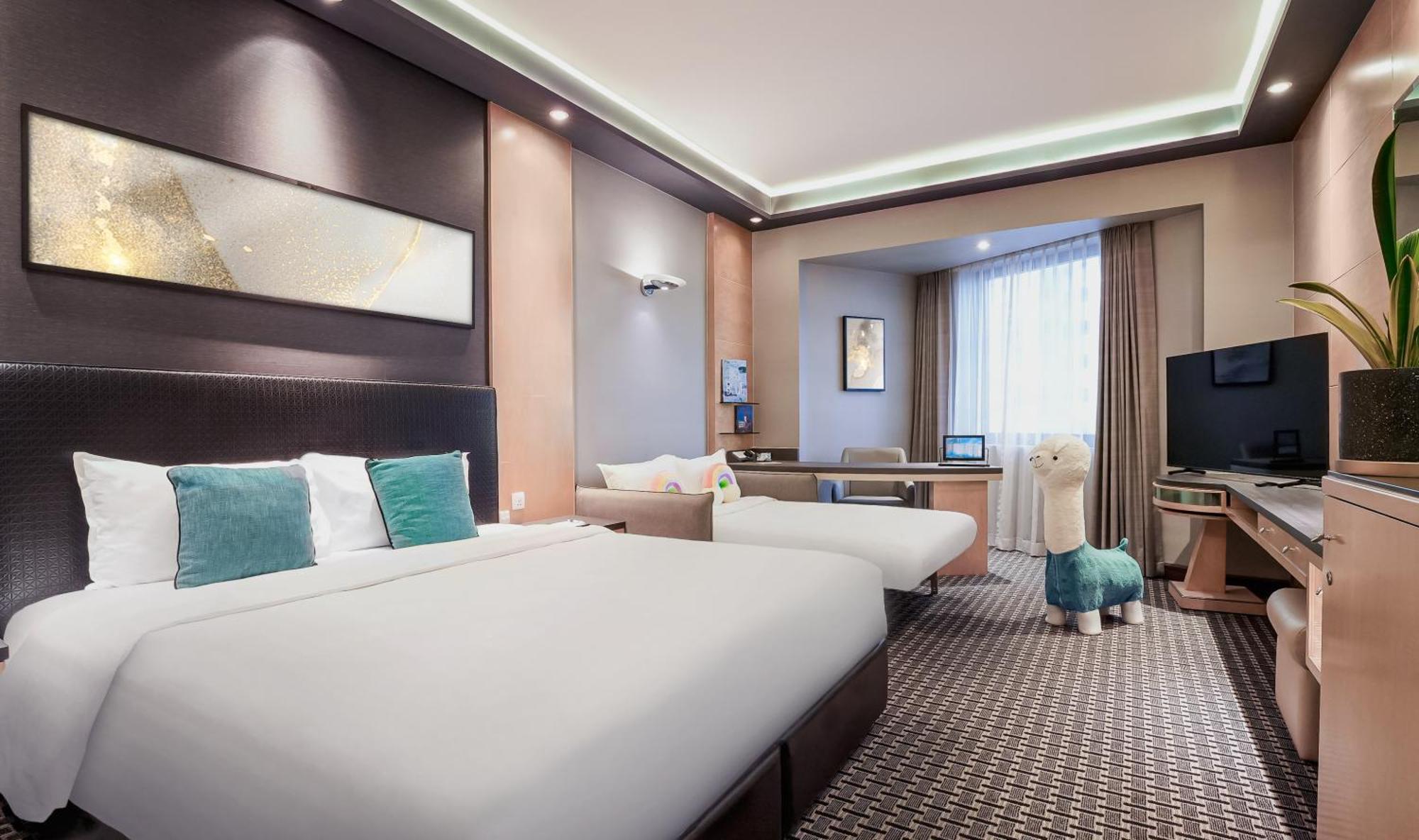 Hotel M